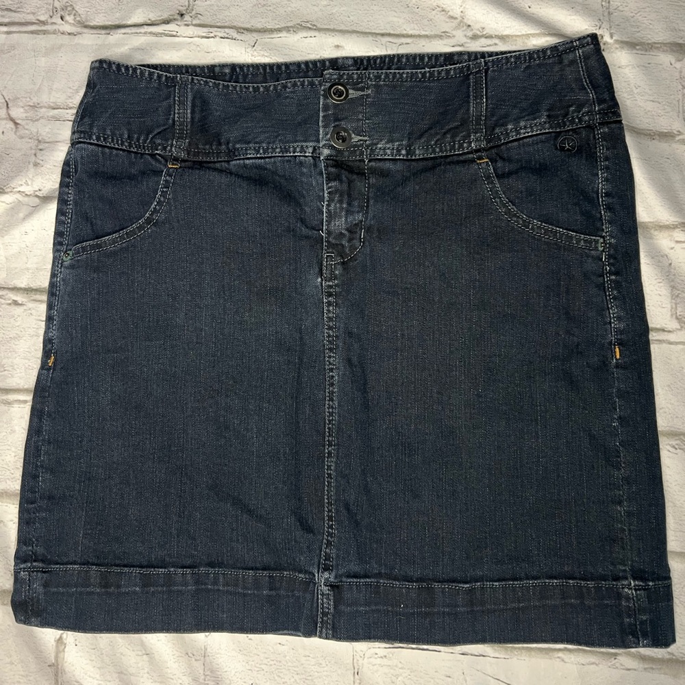 Converse mini Jean skirt size 12